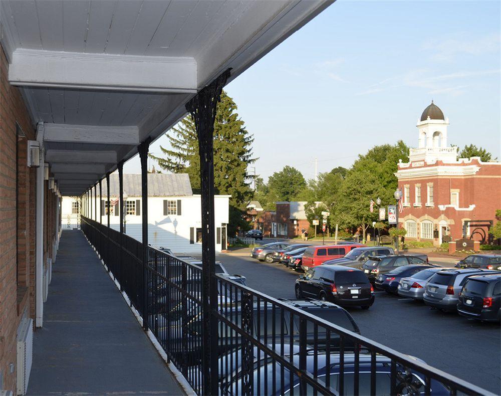 Olde Towne Inn Manassas Exterior foto