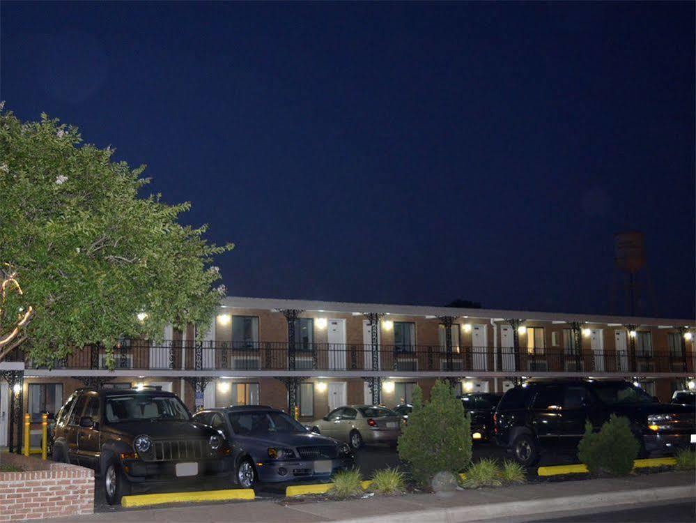 Olde Towne Inn Manassas Exterior foto